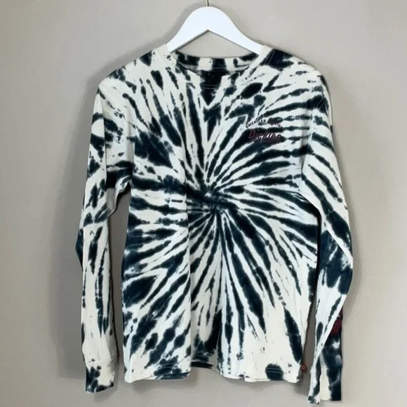 Dickies woman’s log sleeve tie dye shirt - Picture 1 of 7